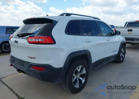 2015 Jeep Cherokee Trailhawk from USA, damaged, VIN 1C4PJMBB0FW682742